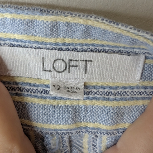 LOFT Women's Size 12 100% Cotton Blue Yellow Striped Riviera Short - Picture 2 of 10